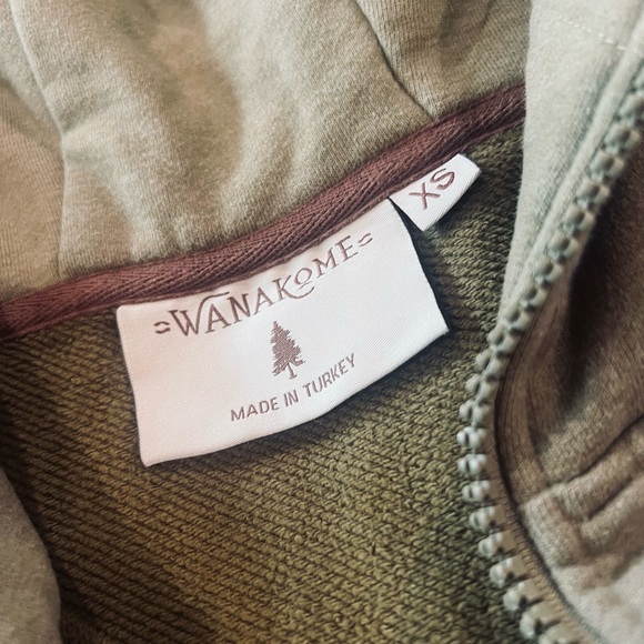 Wanakome Sage Green Women's Hoodie - Picture 4 of 8